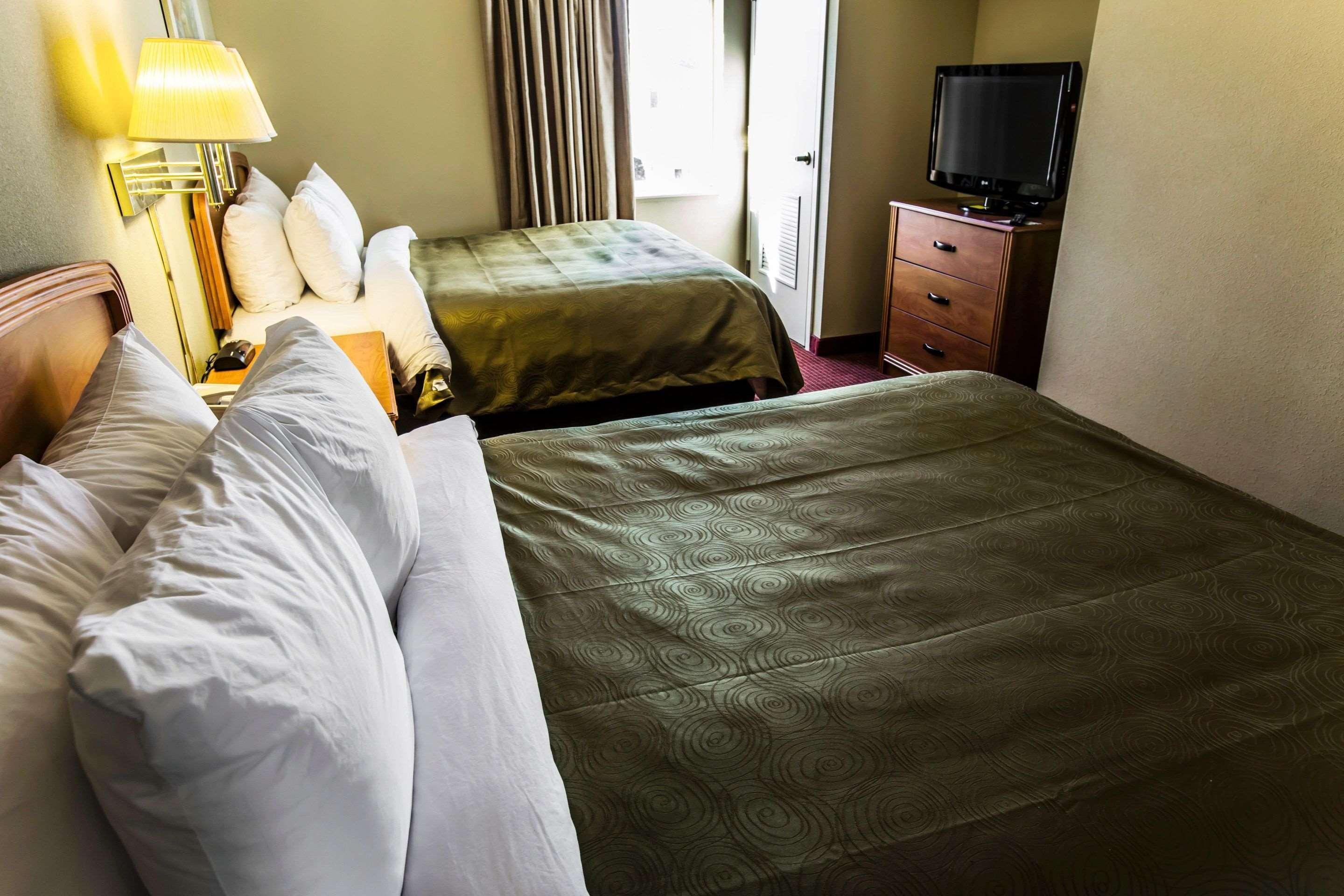 Mainstay Suites Wilmington - University Area Экстерьер фото