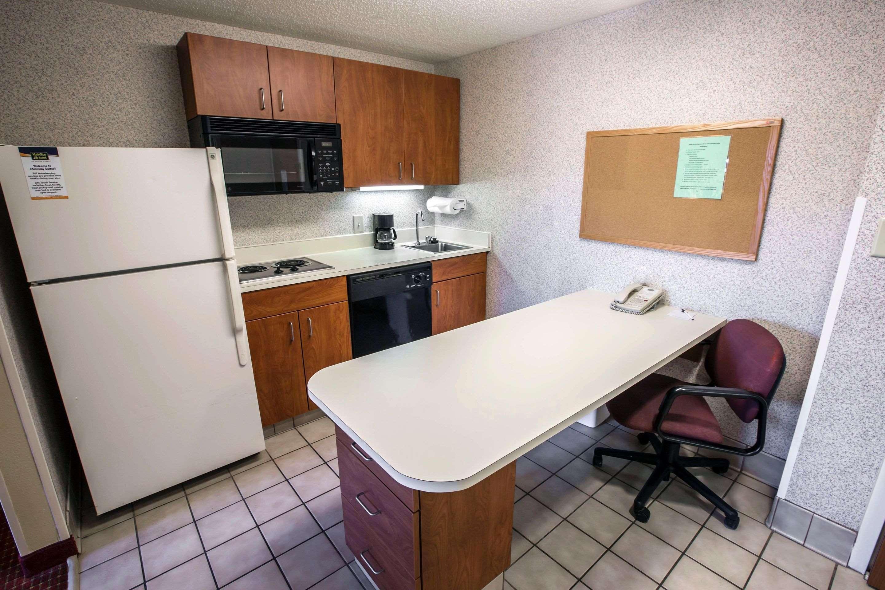 Mainstay Suites Wilmington - University Area Экстерьер фото