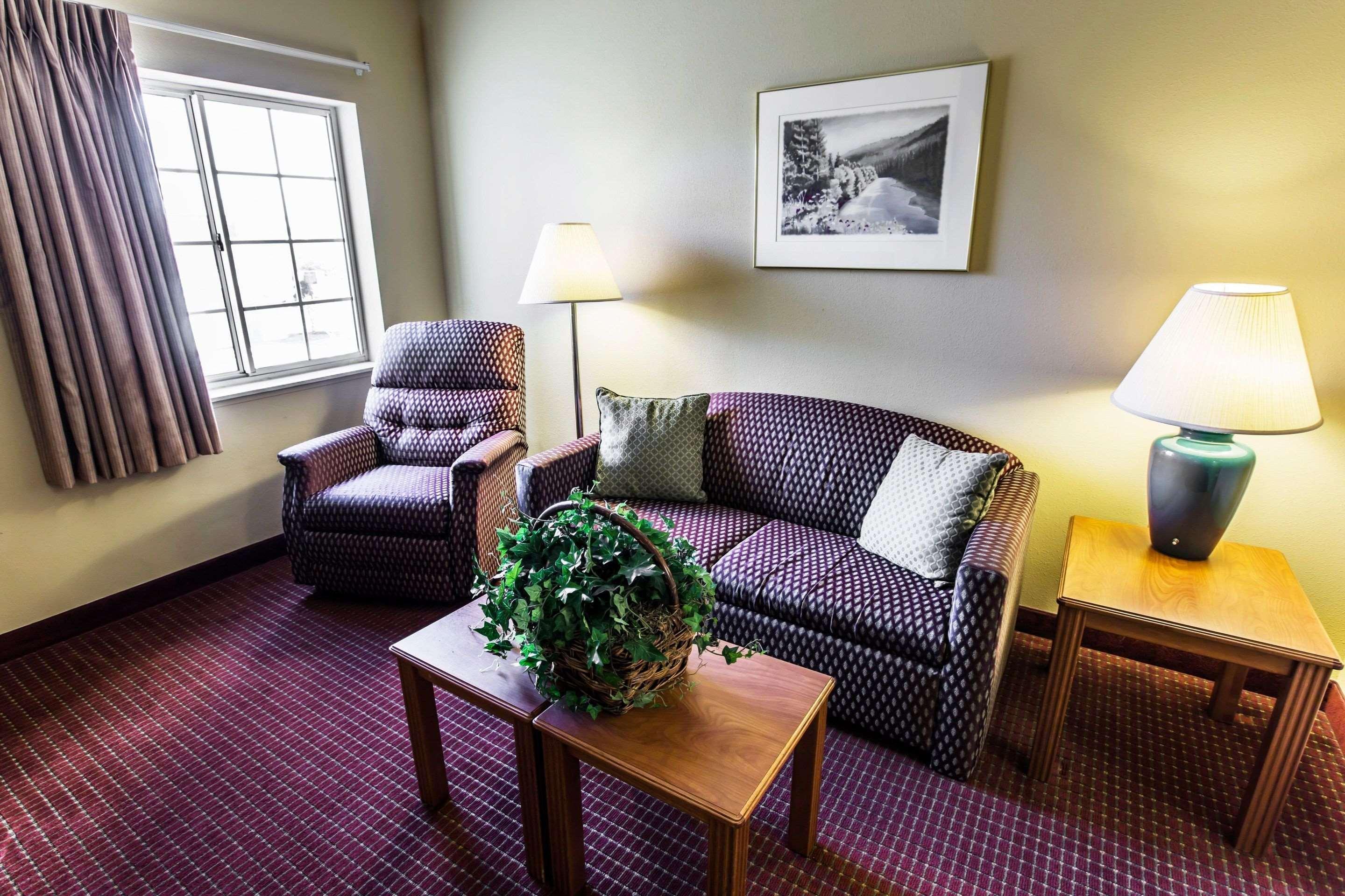 Mainstay Suites Wilmington - University Area Экстерьер фото