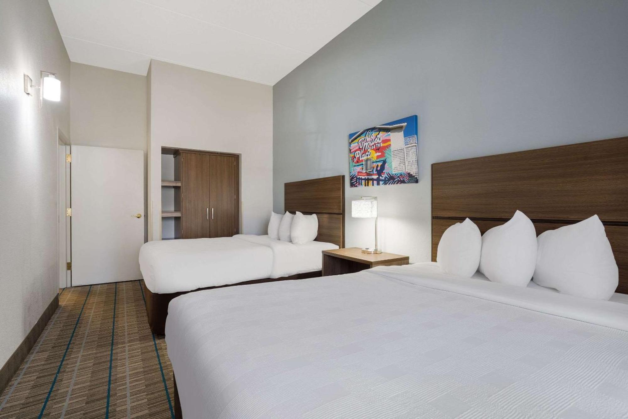Mainstay Suites Wilmington - University Area Экстерьер фото