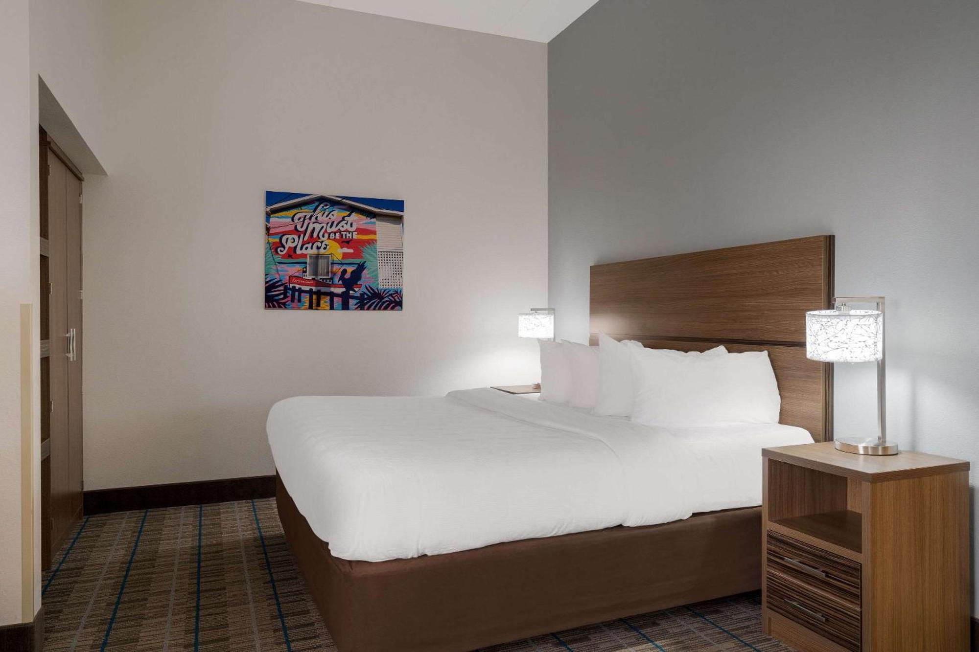 Mainstay Suites Wilmington - University Area Экстерьер фото