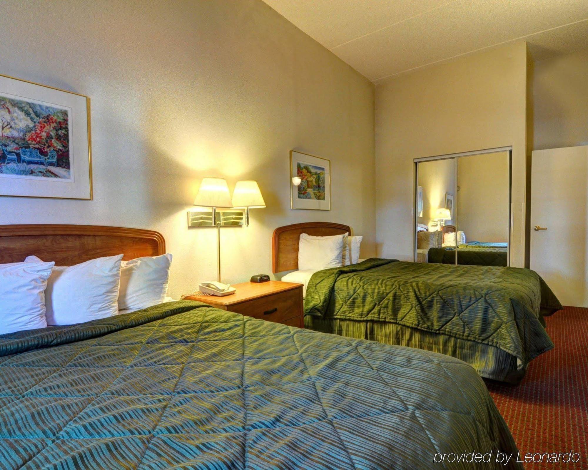 Mainstay Suites Wilmington - University Area Экстерьер фото