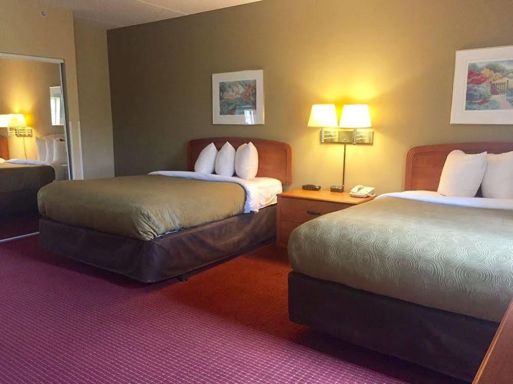 Mainstay Suites Wilmington - University Area Экстерьер фото
