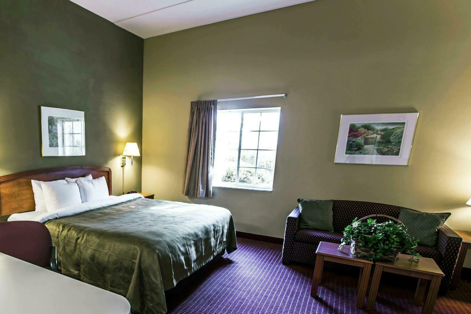 Mainstay Suites Wilmington - University Area Экстерьер фото